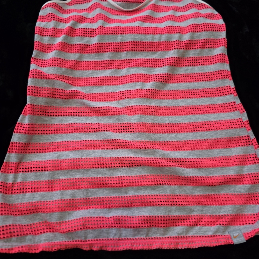 Nike Swim Top - Picture 5 of 7